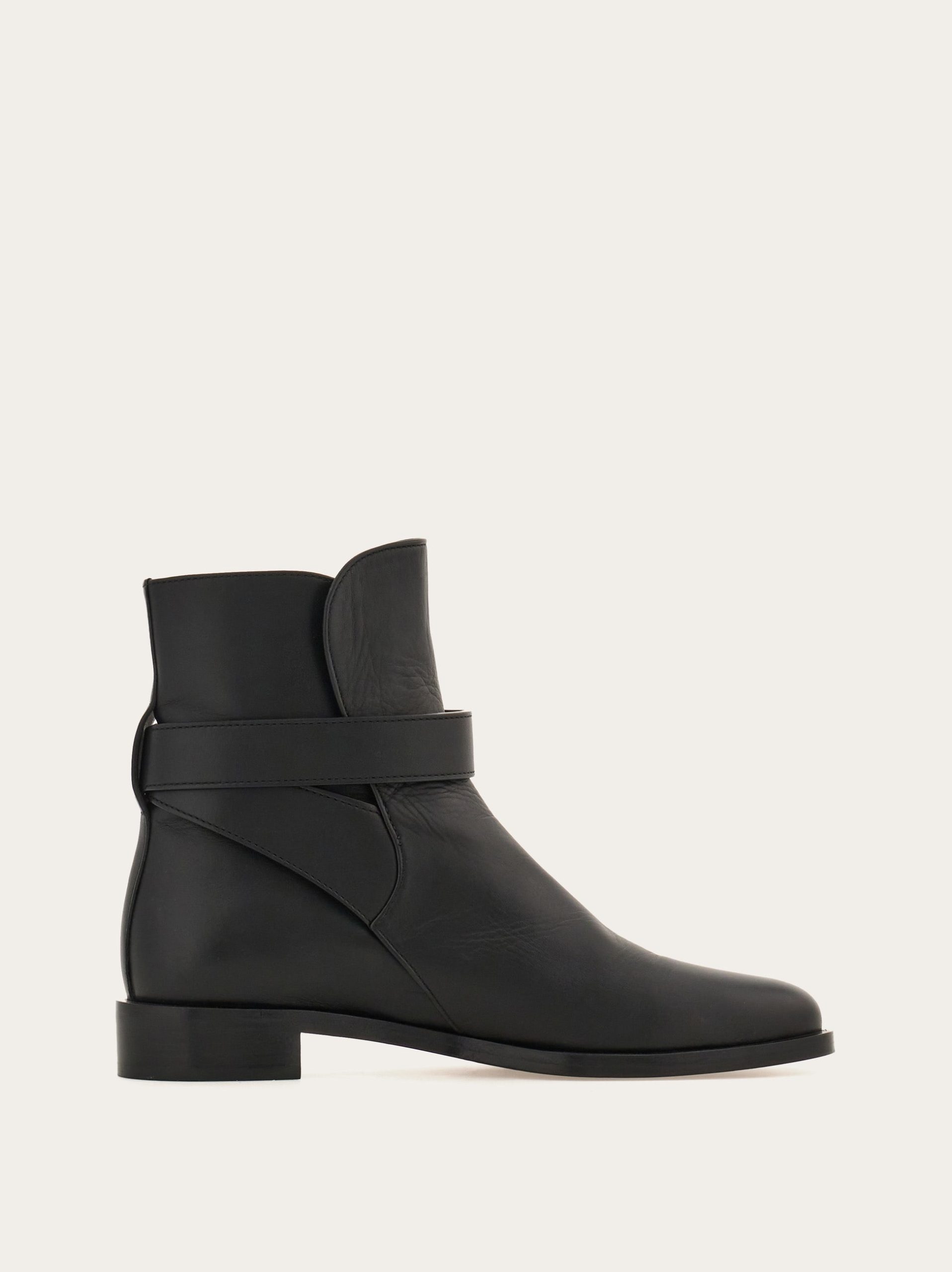 Ferragamo Hug buckle ankle boot - Image 3